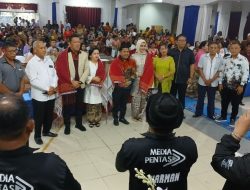 Punguan Lumbantobing Berangkatkan PENTAS Untuk Kota Sibolga Dengan Upa – Upa, Ulos dan Doa