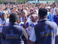 Ribuan Warga Barus Hadiri Pelantikan Tim Pemenangan Pasangan KEDAN